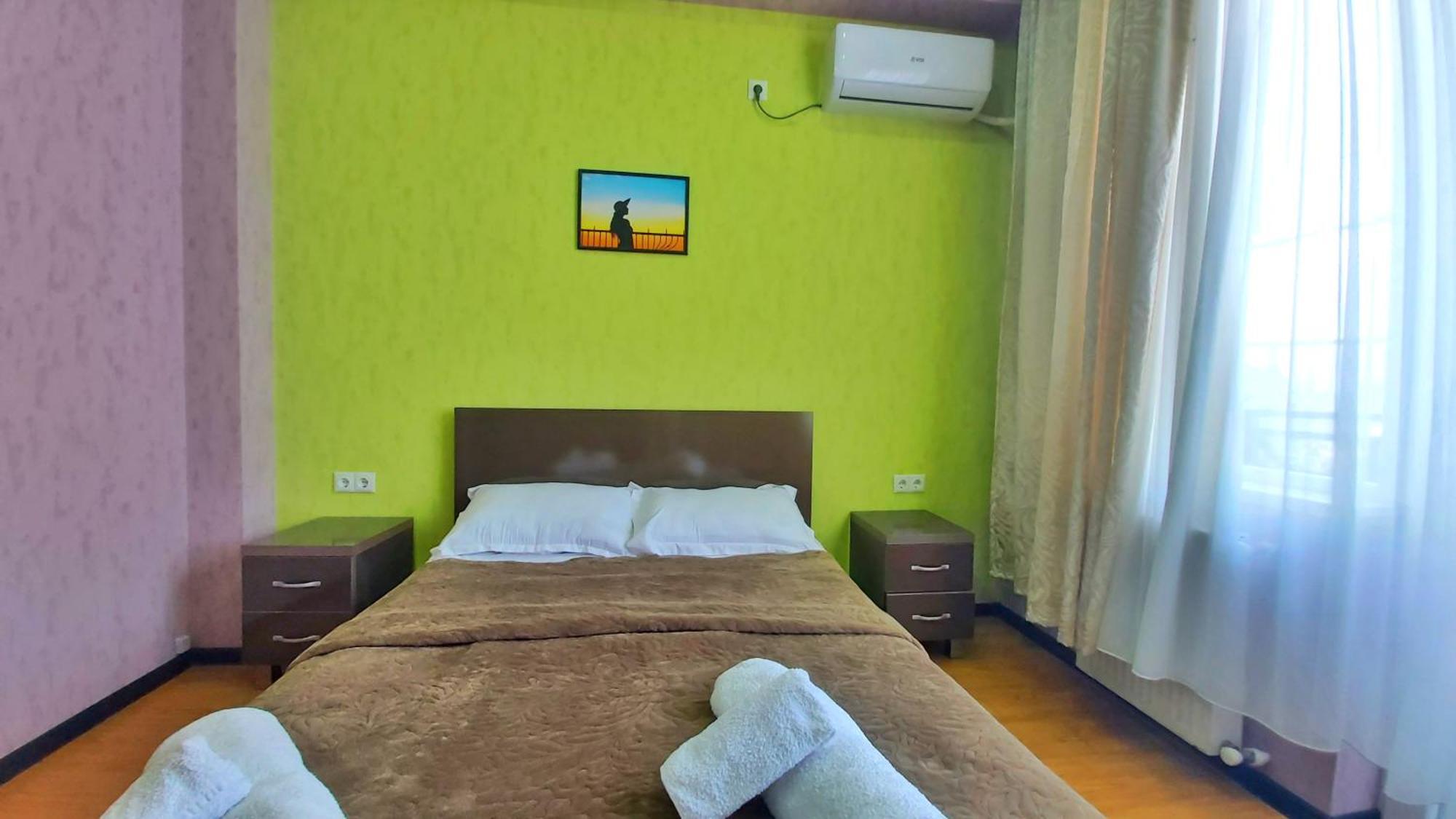 Gamarjoba Hotel Tbilisi Room photo